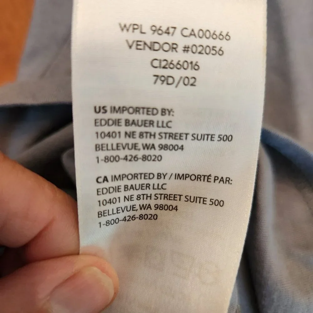 Eddie Bauer Gray Short Sleeve Henley –‎ Men's Small New